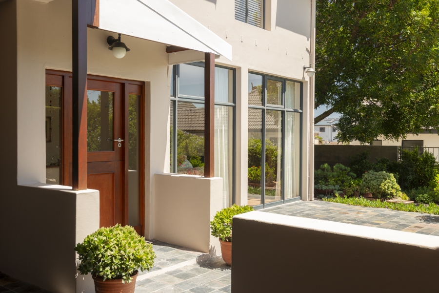 3 Bedroom Property for Sale in Myburgh Park Western Cape